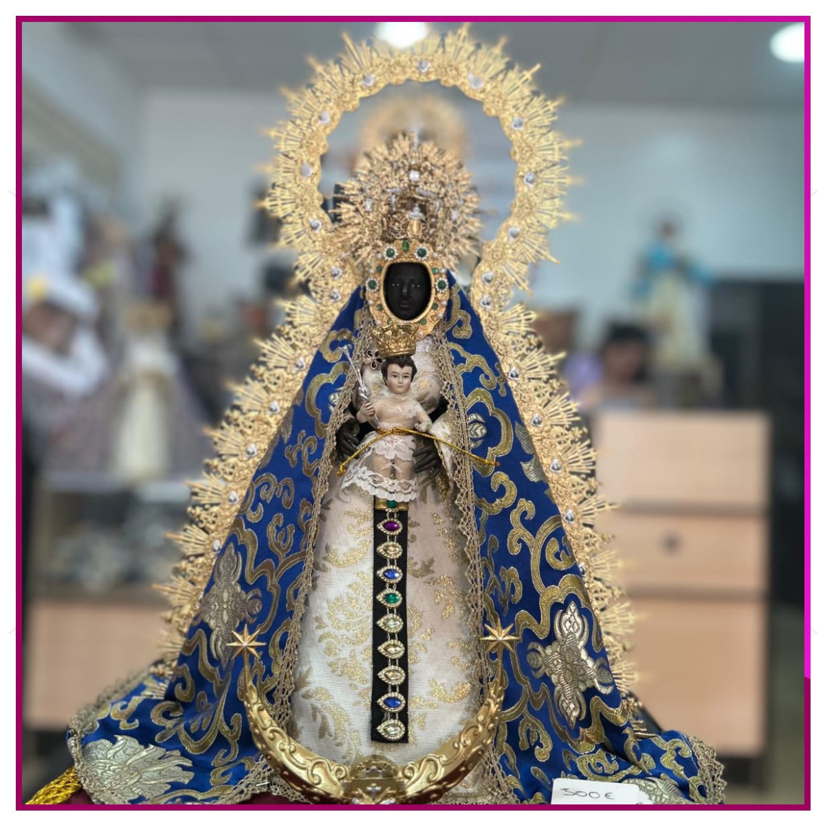 Virgen de Regla de 30 cm